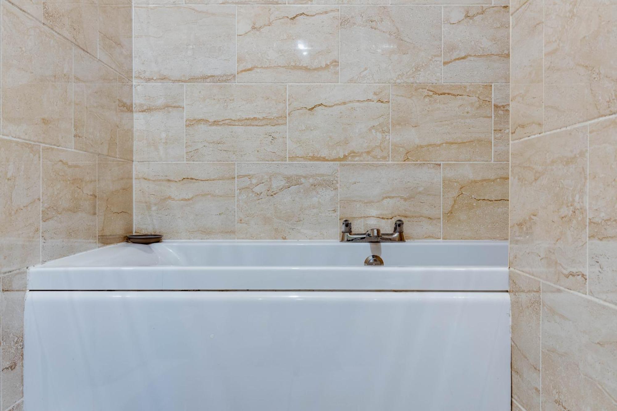 Esplanade Garden Apartment Скарбъро Екстериор снимка