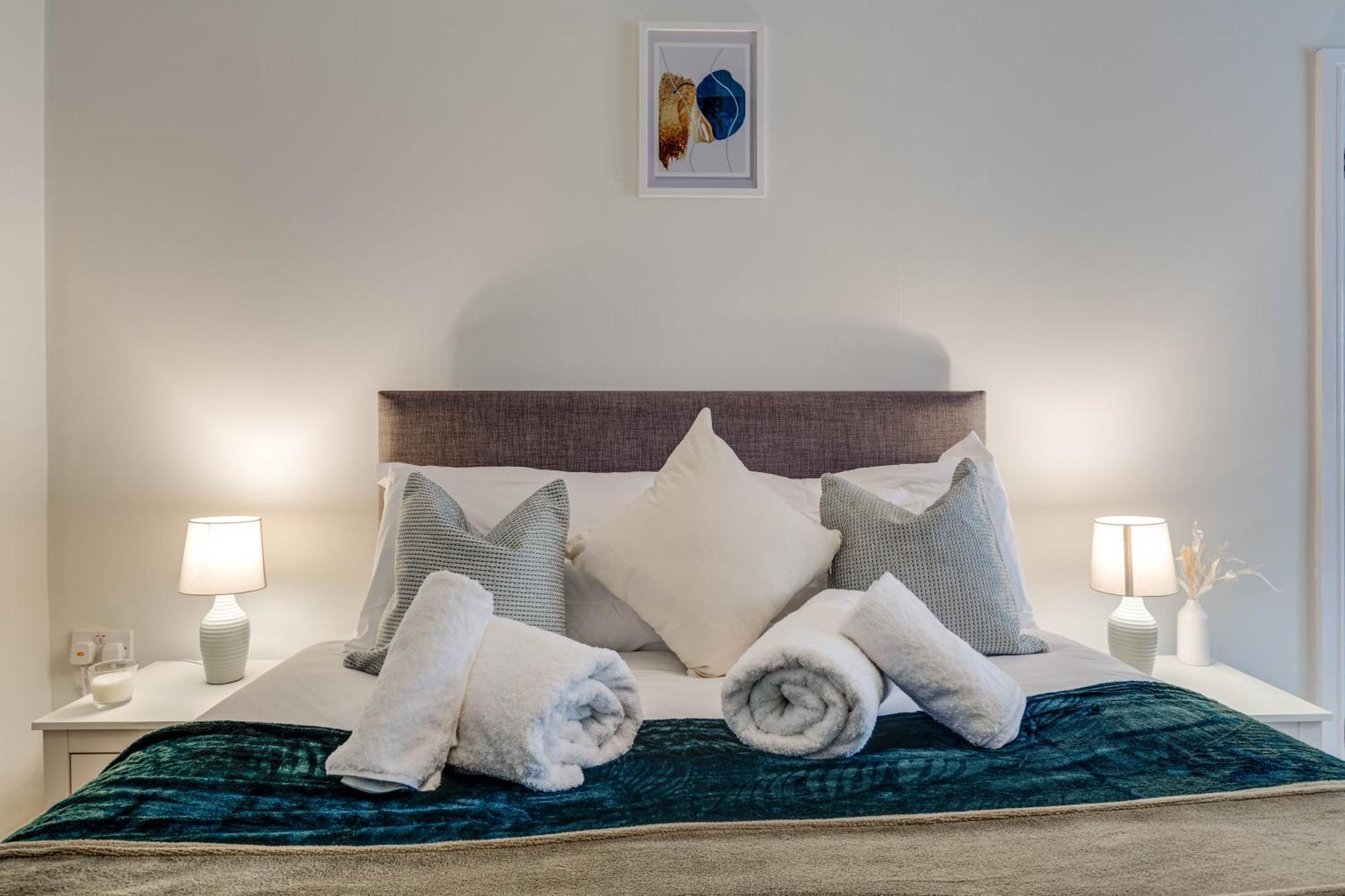 Esplanade Garden Apartment Скарбъро Екстериор снимка